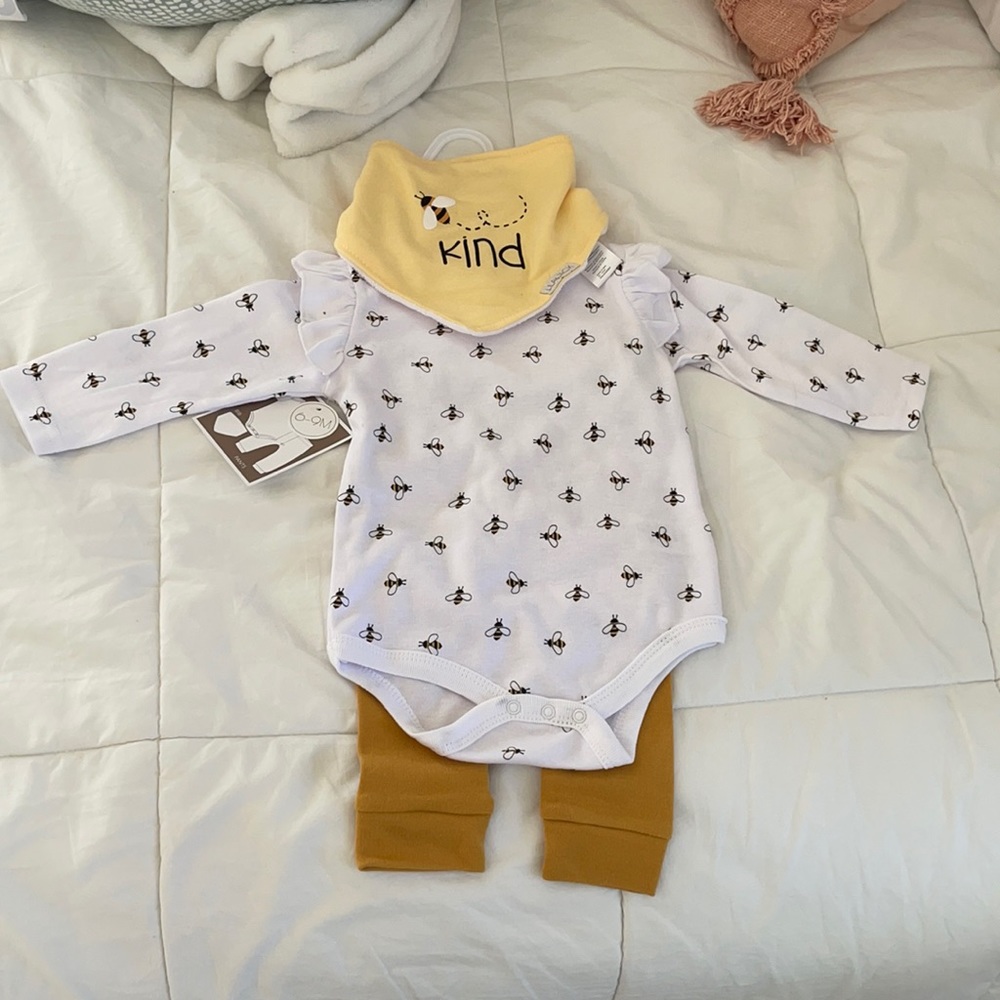 6-9 months bee’s baby outfit